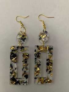 Pendiente de resina con estilo superior muy largo de alta calidad para uso diario de fiesta Pendientes de moda con estilo de la mejor calidad Más vendidos - Product Image 3