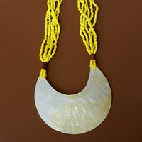 Pendentif de collier de perles de bohème fait à la main avec conception d'artisans balinais Shell MOP pour cadeau