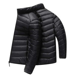 Venta al por mayor de ropa de invierno de los hombres abrigos de ropa de burbujas fabricante personalizado Puffer chaqueta de burbujas para los hombres - Product Image 5