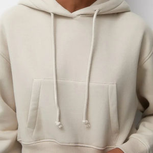 High Street Women's Crop Top Sudadera Último diseño Color sólido Logotipo reflectante personalizado Jersey con capucha Crop Top Fleece Hoodies - Product Image 5