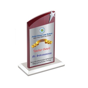 Placa de diseño de madera hecha a mano de calidad superior para premios escolares directamente de la India - Product Image 1