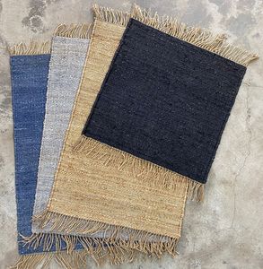 Tapis intérieur/extérieur en jute fait à la main personnalisable dans de nombreux motifs géométriques et tailles lavables pour le camping - Product Image 4
