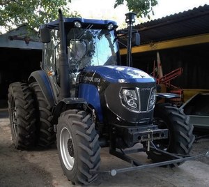 Tracteur Lovol 504, performances puissantes pour les travaux agricoles. Livraison rapide. - Product Image 3