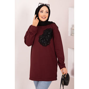 Túnica Hijab de Punto Color Borgoña Oysho con Bordado Floral, Ropa Elegante para Mujer - Product Image 2