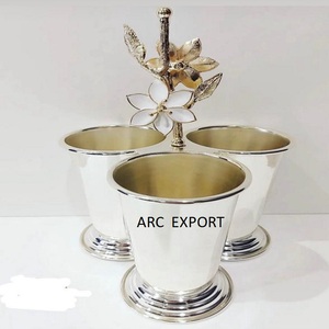 <b>Set</b> of 2 Silver Designing Table Ware Stylish Flower Vases Table Top Aluminum Decorative Flower Vase for Home Living Room Use - Product Image 3