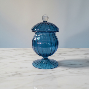 LW67 20cm Pot à bonbons en verre soufflé à la main bleu roi, style art populaire égyptien, souvenir décoratif, pot d'apothicaire côtelé avec couvercle, artisanal - Product Image 1