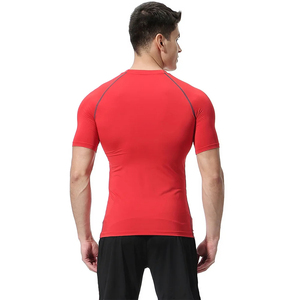 T-shirt de compression pour hommes, idéal pour la gym, la course et l'entraînement, en tissu polyester et élasthanne de qualité supérieure, coupe ajustée pour le sport - Product Image 1