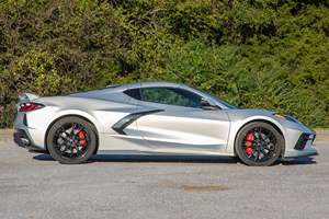 CHEVROLET CORVETTE STINGRAY COUPE 2024 D'OCCASION CÔTÉ GAUCHE/CÔTÉ DROIT - Product Image 2