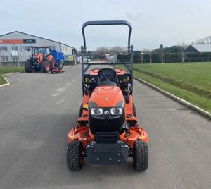 Nuevo cortacésped Kubota, cortacésped Kubota, cortacésped Kubota G231 de alto rendimiento, cortacésped Kubota a la venta cerca de mí - Product Image 1