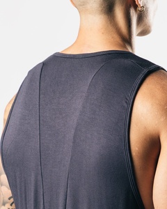 En gros Logo Personnalisé Bouton Coton Running Respirant Séchage Rapide Muscle Athlétique Débardeur Sans Manches Fitness Porter Entraînement Hommes - Product Image 5