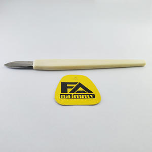 Poignée plastique poussoir à cuticules - Product Image 3