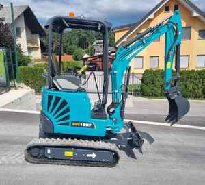 Mini-excavatrice compacte Sunward SWE18UF 1,88T à bras ultra-court, diesel, avec hydraulique auxiliaire - Product Image 3