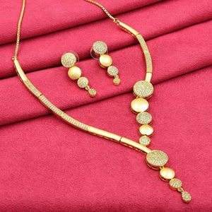 ขายส่งสร้อยคอแฟชั่นไมโครโกลด์14K 18K 24K สร้อยคอหินขึ้นรูปด้านการออกแบบในตะวันตกสำหรับโฆษณาชุดเครื่องประดับเคลือบ - Product Image 1