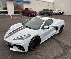 Chevrolet Corvette Stingray 2 LT Cabriolet RWD 2024 d'occasion en excellent état, offre exceptionnelle, prêt à être expédié - Product Image 1