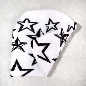 Gorro de Punto de Invierno, Suave y Cálido, con Diseño de Estrellas, Personalizable, Acogedor, Unisex, para Clima Frío, Diseño Gráfico Elegante, Uso Diario - Product Image 6