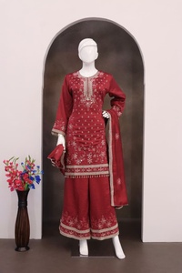 Vente chaude Vichitra Avec Zarkhan Et Miroir Travail Salwar Costume Femme Fabricant De Mode Au Taux Le Plus Bas - Product Image 4
