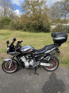 Último Modelo en Oferta de Alta Calidad am-a-ha F-z1 Faz-er 1000 con 2 Años de Garantía - Product Image 2