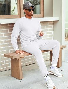 Sweat-shirt à capuche personnalisé à blocs tricolores pour hommes, sweats à capuche imprimés au design unique pour les saisons de printemps et d'hiver - Product Image 2