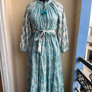 Femmes grande taille à manches longues Maxi robe bloc imprimé coton couleurs mélangées vêtements d'été avec gland décoration 100% coton - Product Image 1