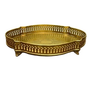Bandeja de servicio de latón de estilo americano con bandeja de servicio de diseño redondo para hoteles y propósitos de boda Venta caliente - Product Image 1