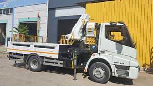 Grúa plegable montada en camión con capacidad de 5 toneladas, Construcción fuerte, momento de alta carga, grúa articulada para maquinaria de construcción - Product Image 5