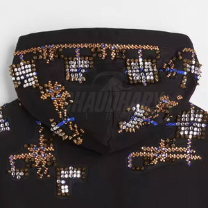 เสื้อฮู้ดดี้ผู้ชายแบบใหม่ ประดับเพชรเทียม ดีไซน์เรียบง่าย สำหรับใส่ในฤดูหนาว ผลิตในประเทศปากีสถาน - Product Image 3