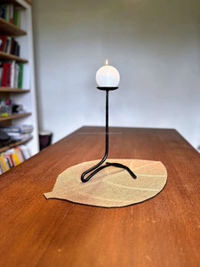 Bougeoir en fer forgé |   Noir |   Style serpent de type S |   Candelabre |   METAL DESIGNERS INC |   Fait à la main |   Cadeau de Noël - Product Image 4