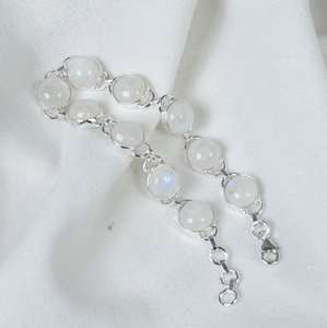 Bracelet en argent sterling avec pierre de lune arc-en-ciel, fait à la main, réglable, bijoux en pierres précieuses rondes, cadeaux élégants pour femmes - Product Image 2