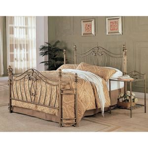 Estructura de cama de latón resistente que garantiza durabilidad, estabilidad y una elegante mejora del interior del dormitorio. - Product Image 6