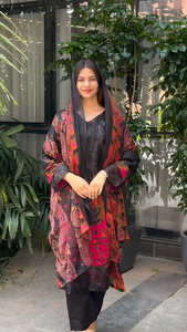 ชุดซอลวาร์อินเดียแบบดั้งเดิมพร้อมชุดเล่นซอฟต์การจับคู่สำหรับเทศกาลชาติพันธุ์ในราคาที่ดีที่สุดจากอินเดีย - Product Image 5