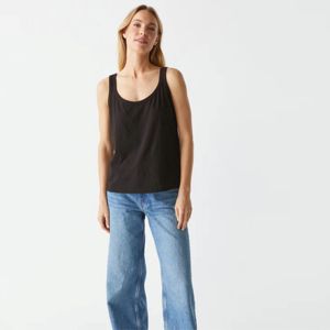 Haut à la mode à encolure dégagée pour l'automne-polyvalent pour la superposition, disponible dans des couleurs saisonnières à la mode - Product Image 1