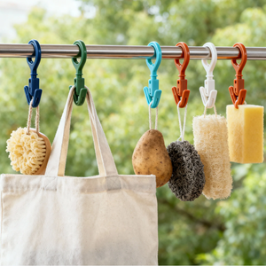 Tùy chỉnh PP tái sử dụng Túi mua sắm móc nhựa cho bán lẻ và đóng gói phụ kiện thân thiện với môi tiêm đúc Clip OEM ODM - Product Image 1