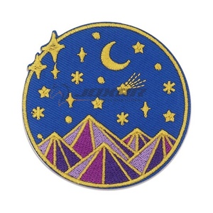 ใหม่ล่าสุดที่กำหนดเองผ้าปัก chenille สำหรับเสื้อผ้าแจ็คเก็ตหมวก - Product Image 1