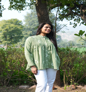 Haut pour femme en coton 100% à volants superposés à motifs floraux, coupe moderne, léger, écologique, lavable, vêtement décontracté - Product Image 3