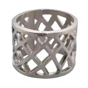 Anneau de serviette en métal, forme ronde, porte-serviettes artisanal, anneau de serviette en métal plaqué or - Product Image 2