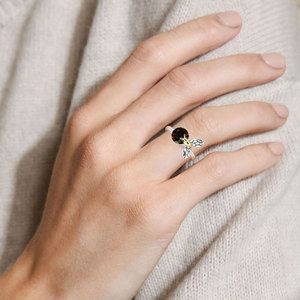Anillo de Compromiso de Plata de Ley con Diamante Tallado Redondo en Forma de Panal de Abeja, Jeulia Hug Me You Are My Sunshine - Product Image 6