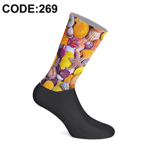 Calcetines con Estampado Digital, Sublimación de 360 Grados, Hechos en Turquía, Calcetines Deportivos con Diseños Coloridos para Hombre y Mujer - Product Image 6