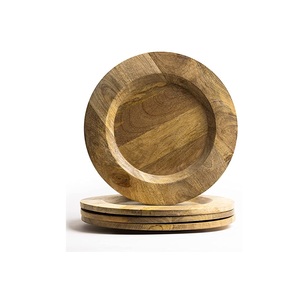 Assiette de service en bois de créateur de couleur personnalisée faite à la main d'excellente qualité Fournisseur d'assiette de chargeur en bois en vente - Product Image 1