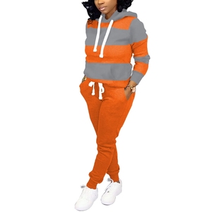 Ensemble de survêtement à manches longues pour femmes pour la course à pied et le sport survêtement de style nouveau personnalisé pour femmes de haute qualité - Product Image 3