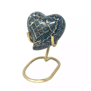 Urnas decorativas con forma de corazón para mascotas, urnas con diseño de cremaciones, suministros funerarios con acabado múltiple - Product Image 3