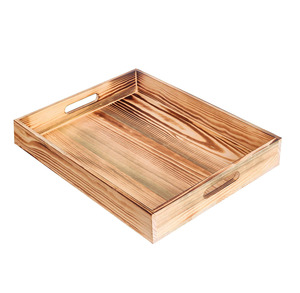 Bandeja de servicio de madera de pino con asas Bandejas de madera de alta calidad para restaurante Suministros de hotel Multiuso a precio barato - Product Image 1