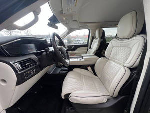 Lincoln Navigator Black Label 2024 Usado en Excelentes Condiciones - Product Image 3