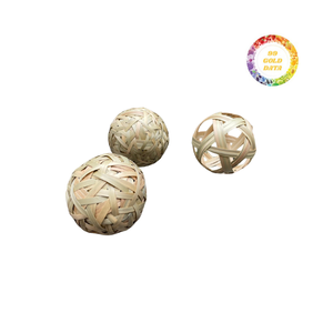 Orbes en rotin vietnamien artisanal décor tissé à la main durable - Product Image 4