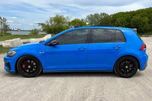 Volkswagen GTI Autobahn 2021 Usado, Transmisión Manual de 6 Velocidades, Motor Turbo de 4 Cilindros, Color Azul Cornflower, con Algunas Modificaciones - Product Image 3