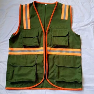 เสื้อกั๊กผ้าสะท้อนแสง100% ผ้าโพลีเอสเตอร์สะท้อนแสงมองเห็นได้ชัดเจนแบบถอดเสี้ยนได้ - Product Image 1