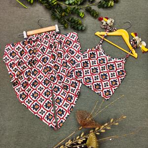 ชุดโดตี้สีแดงเลือดหมูสำหรับเด็กผู้หญิง แบรนด์ Shoryam แฟชั่นสไตล์อินเดีย เหมาะสำหรับงานปาร์ตี้  ตกแต่งพู่ห้อย แห้งเร็ว ใส่ได้ทุกฤดู - Product Image 1