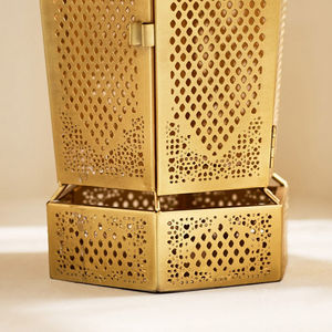 ของตกแต่งรอมฎอน 2026 โคมไฟทรงมงกุฎโลหะแบบโมร็อกโก สำหรับวางบนโต๊ะและพื้น ของตกแต่งบ้าน โคมไฟสีทอง - Product Image 5