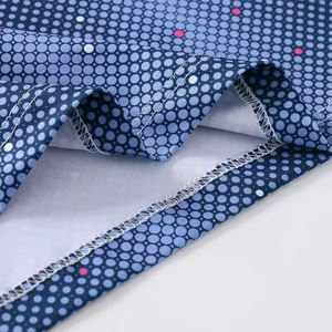 เสื้อโปโลผ้าโพลีเอสเตอร์ผสมคอตตอนสำหรับผู้ชาย ขายส่ง รับสกรีนโลโก้ปัก ออกแบบเองได้ - Product Image 5