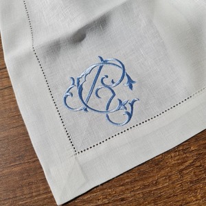 Serviette à thé à point creux blanc linge de Table à manger fin personnalisé serviettes à dîner en lin monogrammé pour mariage brodé à la main - Product Image 4