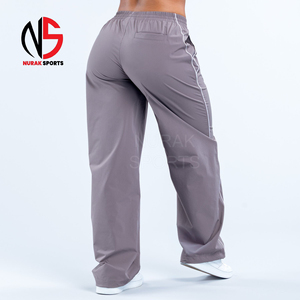 Conjunto Deportivo de Dos Piezas para Mujer, Top Corto Gris Jaspeado Liso, Marca Privada, para Impresión, Producto de Alta Calidad en Nurak's - Product Image 5